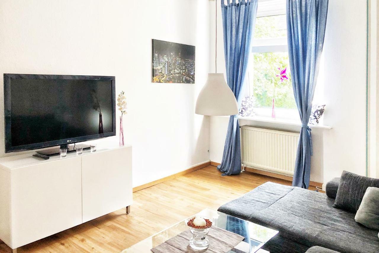 Wunderschoene Altbauwohnung Mit Flair In Wuppertal Exterior photo