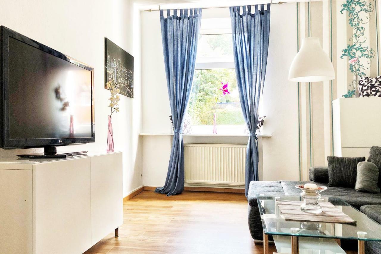 Wunderschoene Altbauwohnung Mit Flair In Wuppertal Exterior photo